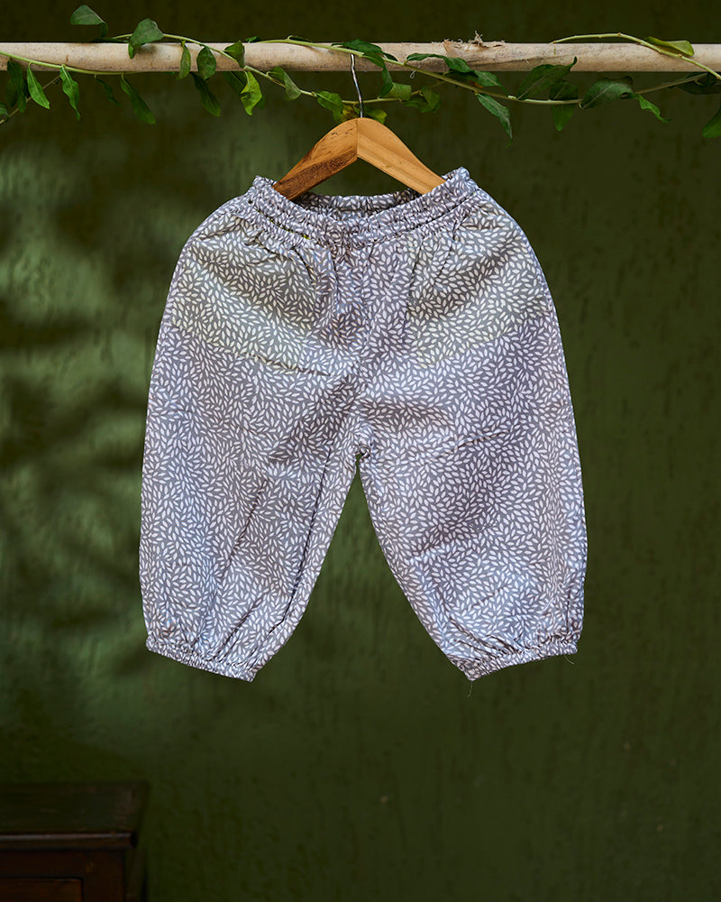 unisex-kids-pants-in-grey-hand-block-print-cotton- fabric-from-jaipur-artisan-made