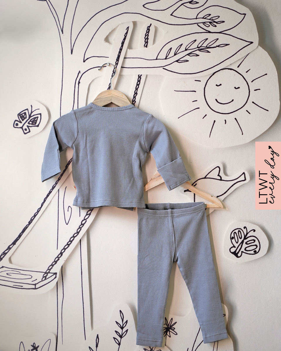 girls-boys-infant-onesie-pants-set-in-grey-stripes