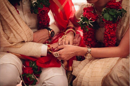 Handwoven with and in love - All about my wedding outfits!