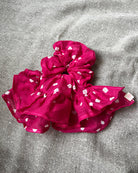 Pink bandhani scrunchie