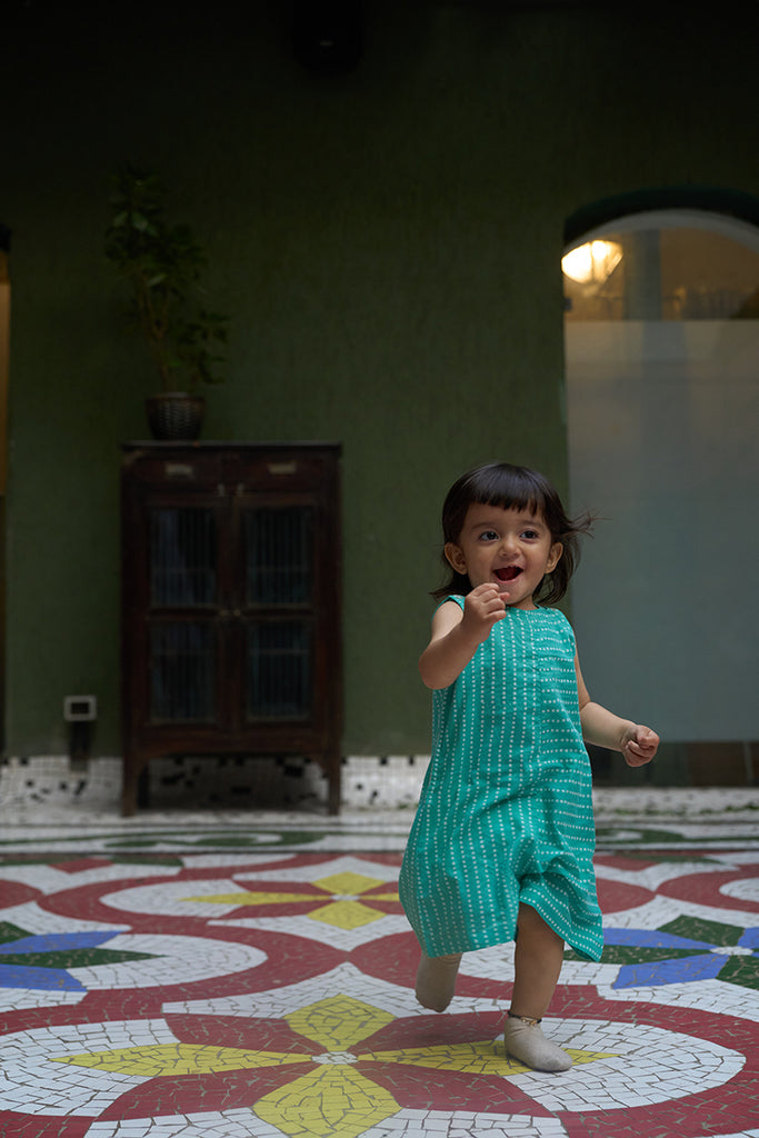 Kids-handblock-print-jumpsuit-blue-polka-unisex-romper-made-with-handblock-printed-fabric-from-Jaipur-in-softest-cotton-for-babies