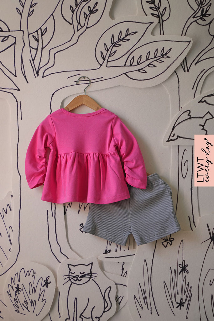 Girls-top-shorts-set-bright-pink-grey