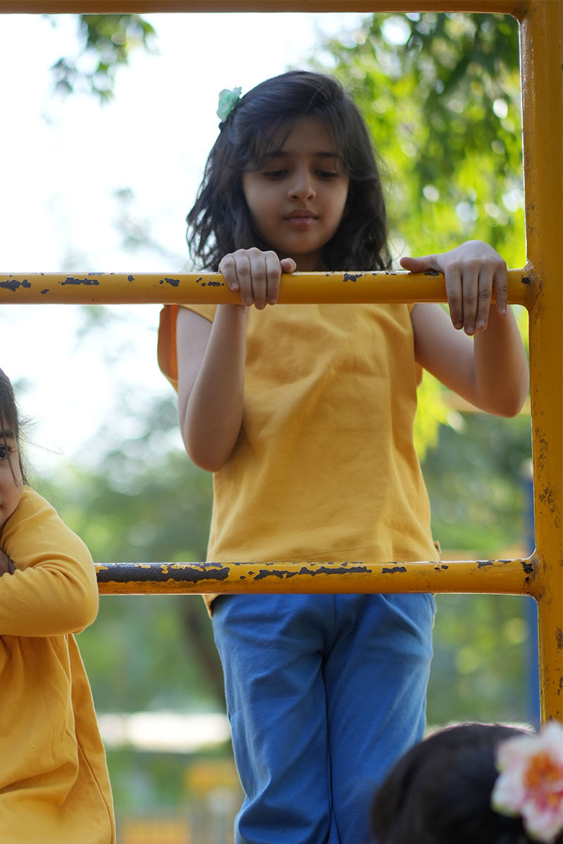 Girls-boys-tee-in-yellow