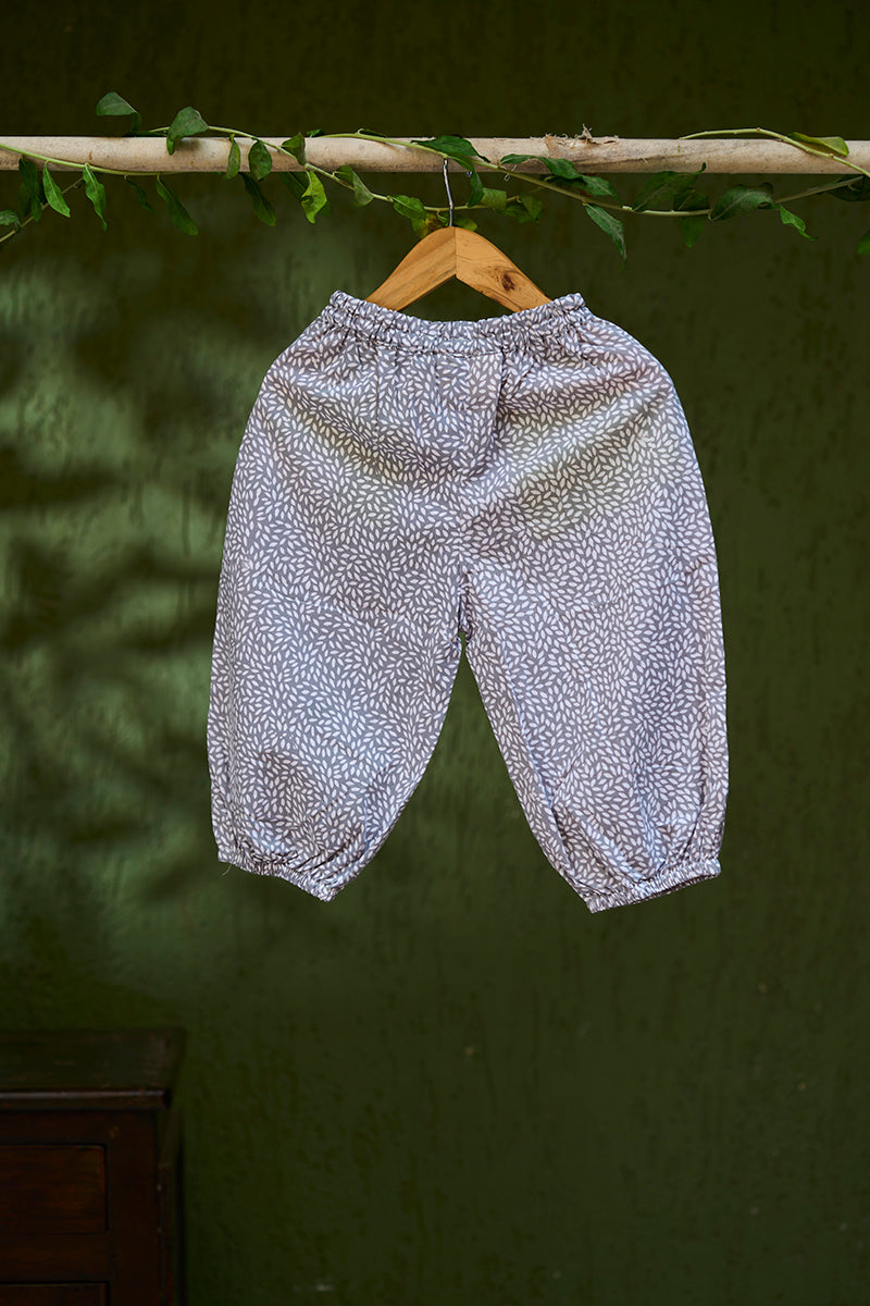 unisex-kids-pants-in-grey-hand-block-print-cotton- fabric-from-jaipur-artisan-made